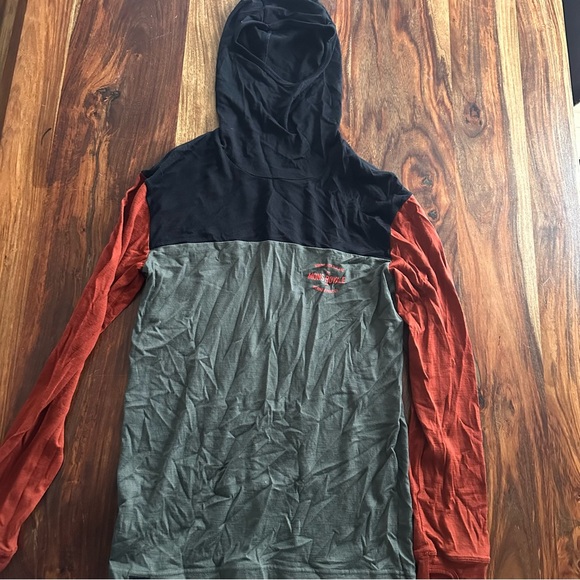 Mons Royale Yotei Powder Hood - Long Sleeve - Black - Large Marino wool Small - Picture 7 of 13